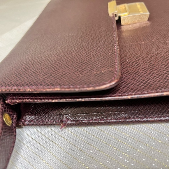 Louis Vuitton Taiga Selenga Pochette Clutch in Burgundy , COA included - Picture 6 of 15
